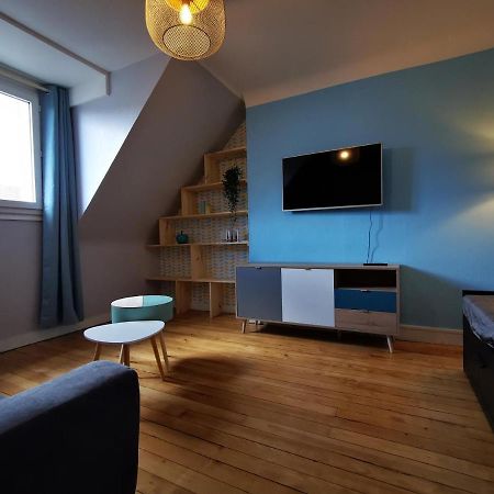 Gites De L'Isle - Sejours Pro - Wifi - Netflix - Plein Centre-Ville Chateau-Thierry Bagian luar foto